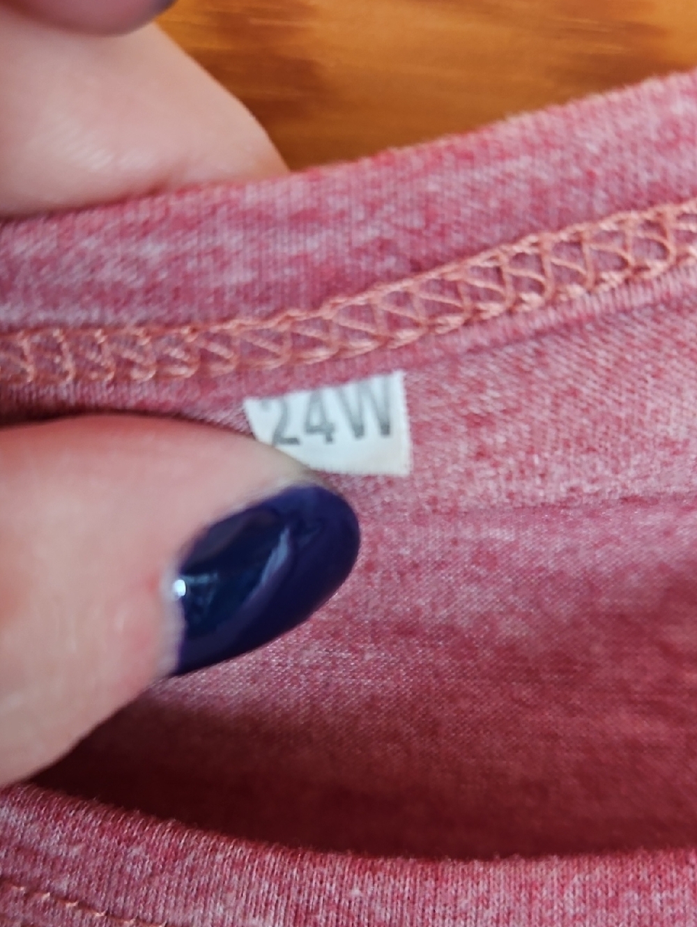 Ladies tops - Picture 4 of 6
